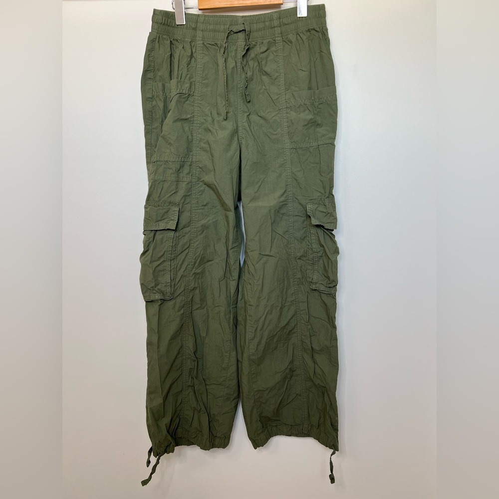 Aerie Green Cargo Pants size S